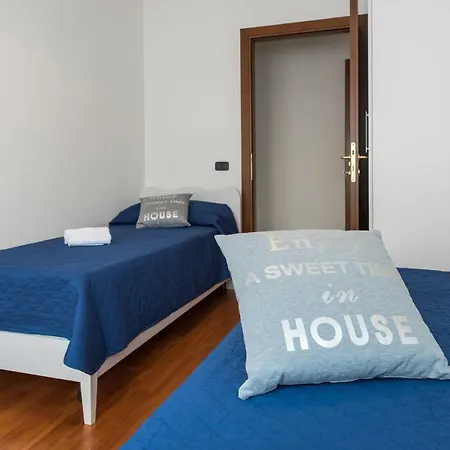 Ortaglia B3 Apartment Torri Del Benaco Exterior photo